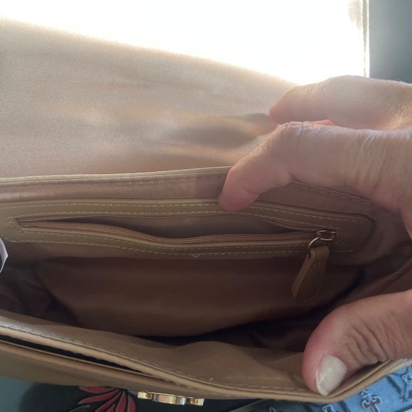 Purse - Picture 2 of 2